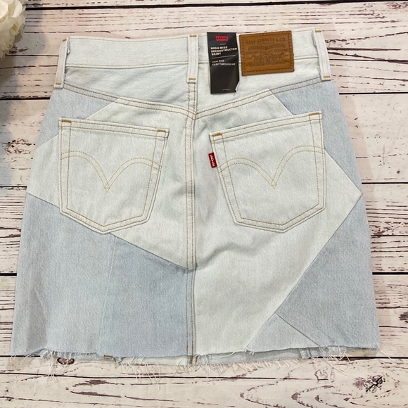 Levi’s BF high waist deconstructed jean skirt NWT - Picture 6 of 6